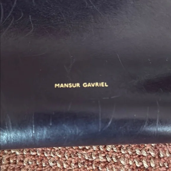 Mansur Gavriel Black Leather Shoulder Bag - Picture 2 of 7